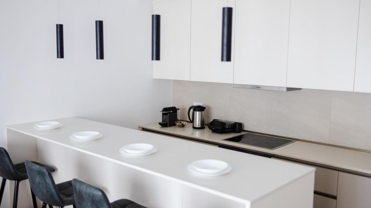 Terra Luxe Residences Sajmiste Eksteriør bilde