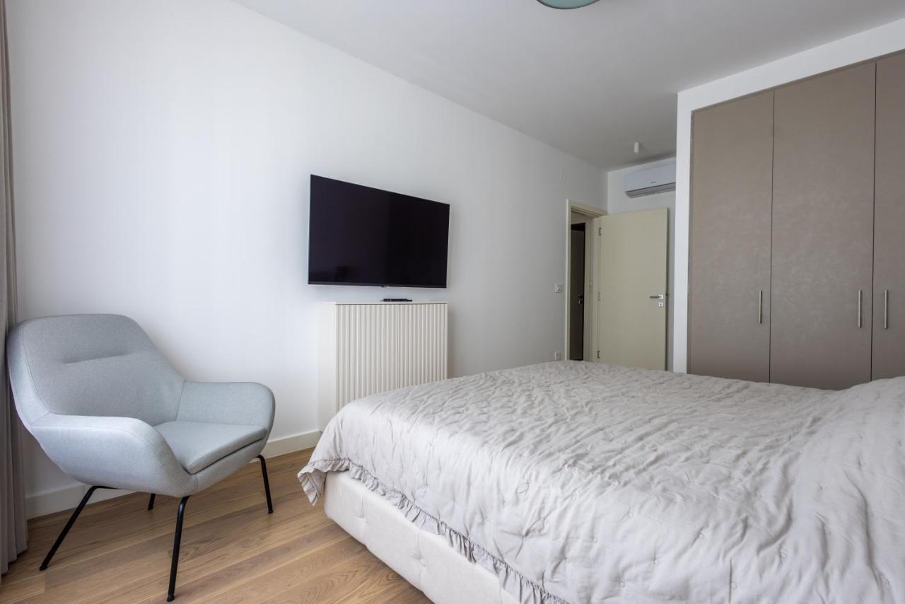 Terra Luxe Residences Sajmiste Eksteriør bilde